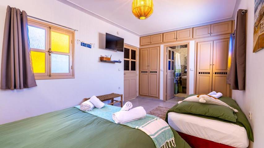 Maison d’hôte pour 2 personnes, avec vue ainsi que terrasse et piscine dans Ghazoua - 2