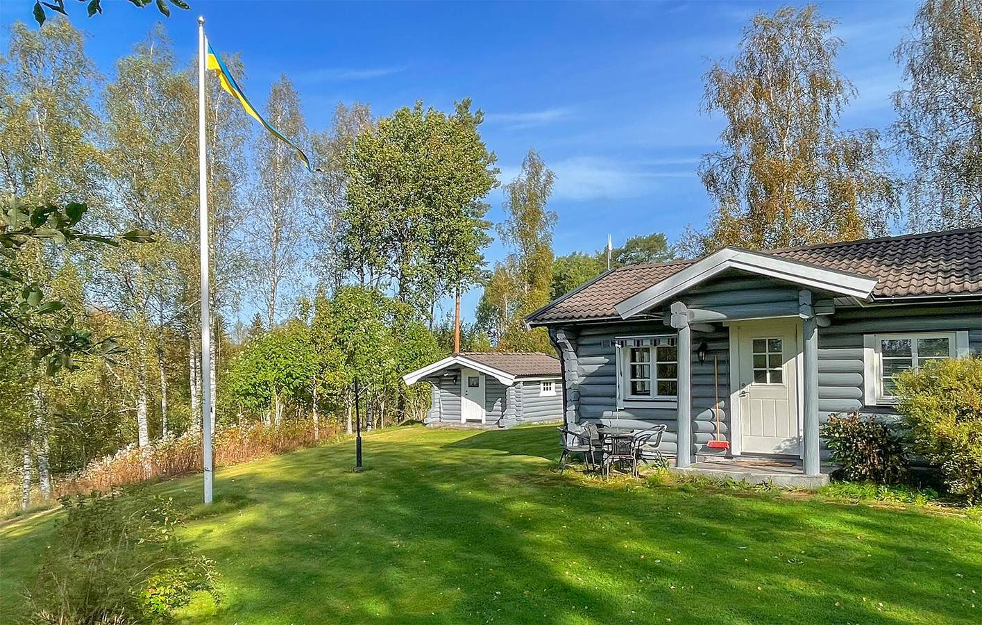 Hus för 5 Personer med trädgård in Dalslands kanal