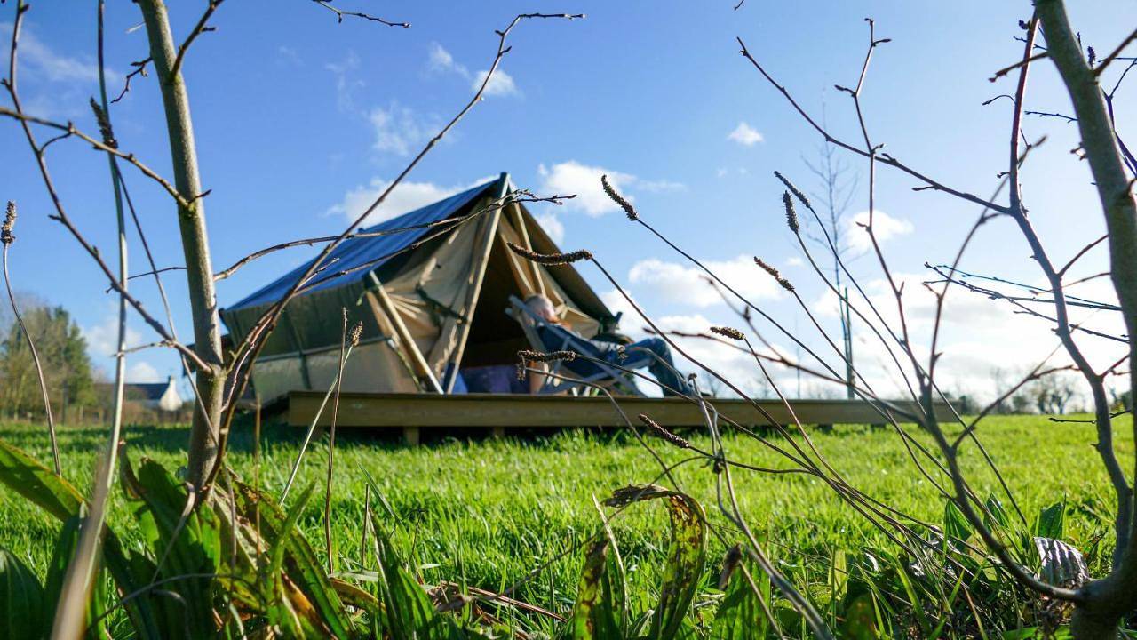 Camping à la ferme - Hébergements insolites in Cerisy-la-Forêt, Région de Saint-Lô