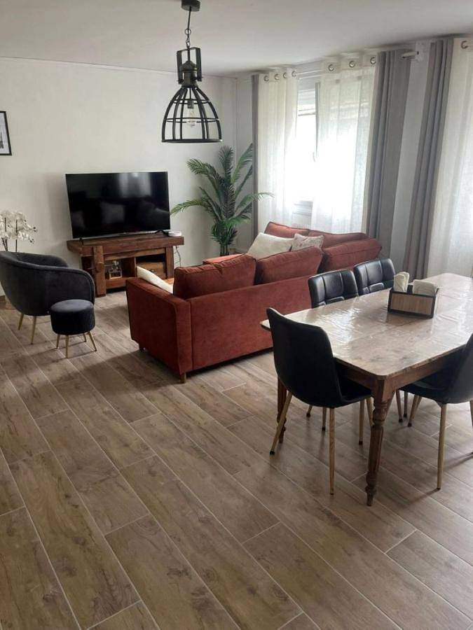 Gîte pour 6 personnes, avec vue dans Cathedrale Notre Dame De Saint Omer