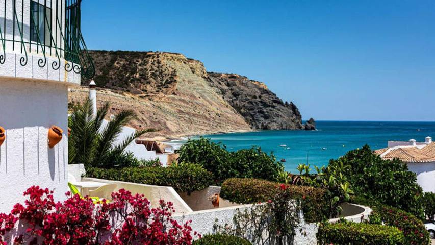 Holiday apartment for 5 people, with terrace in Praia da Luz
