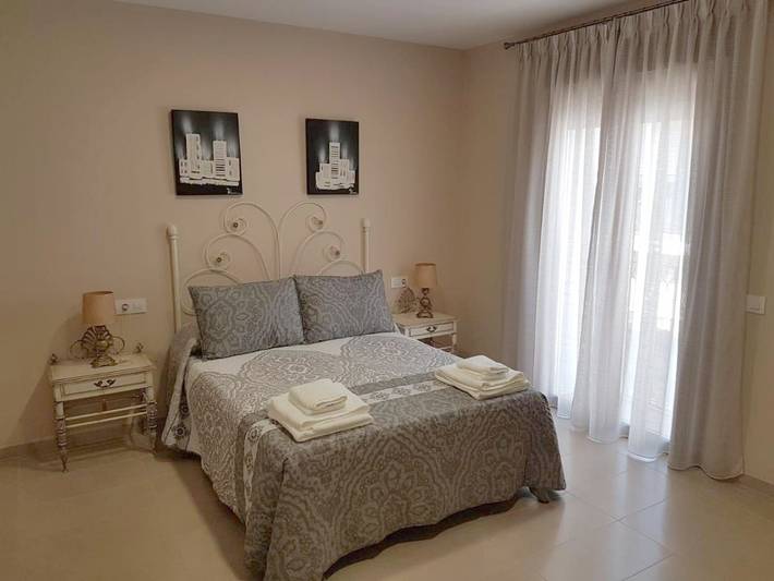 Gîte pour 2 personnes, avec terrasse à Arjona (homonymie) - 3