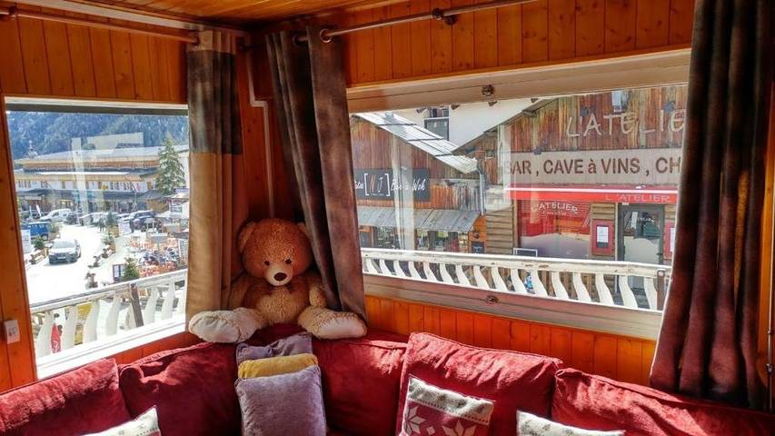 Chalet pour 7 personnes, avec terrasse et vue, animaux acceptés dans Auron - 4