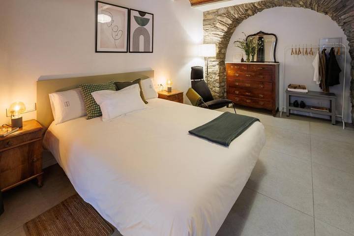 Gîte pour 2 personnes, avec vue et jardin, animaux acceptés à Vilallonga de Ter - 3