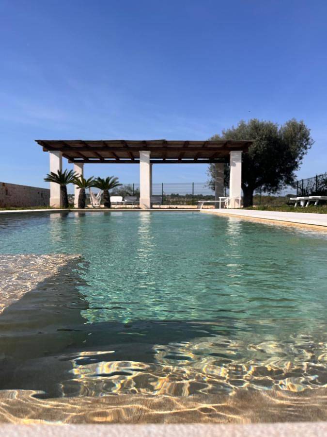 Villa per 10 persone, con idromassaggio e giardino nonché piscina a La Pergola