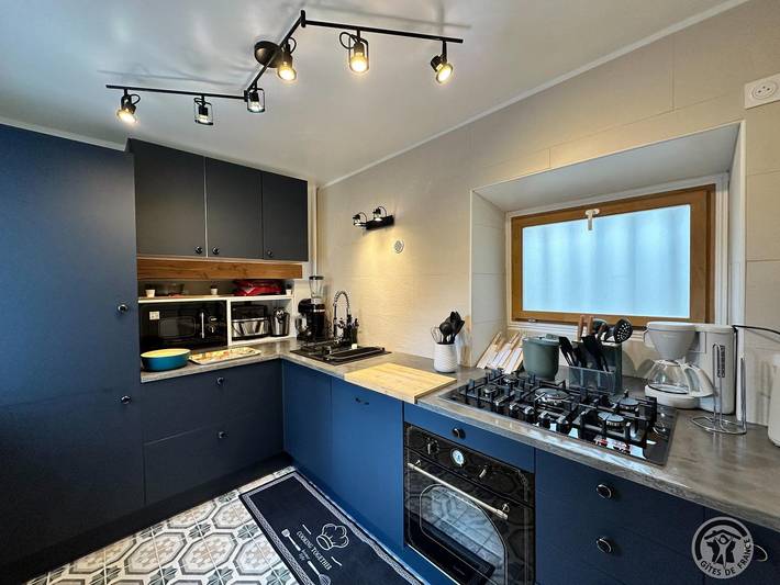 Gîte pour 8 personnes, avec terrasse ainsi que jardin et jacuzzi à Mirepoix - 4