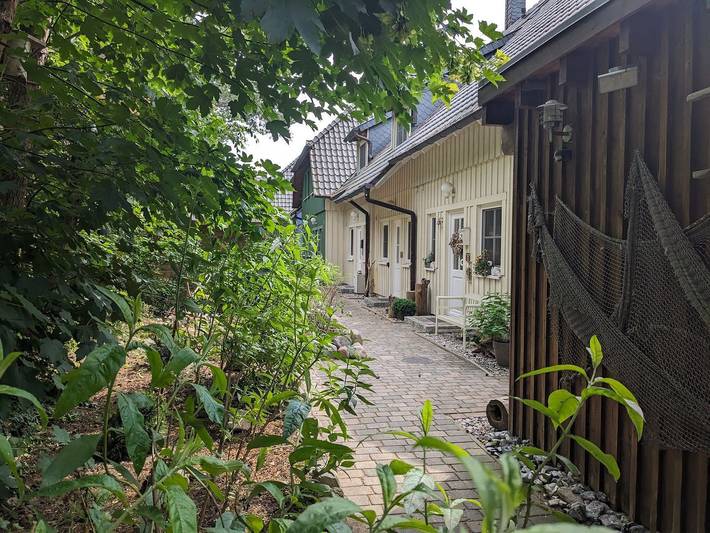 Ferienhaus für 6 Personen, mit Terrasse und Balkon/Terrasse sowie Sauna, mit Haustier in Born a. Darß