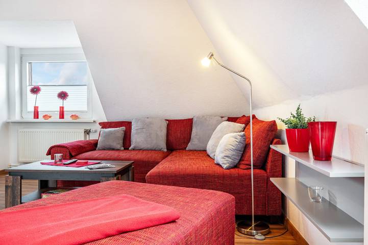 Ganze Wohnung, Ferienwohnung Schacht mit Privatterrasse und Wi-Fi in Wilhelmshaven, Südliche Nordseeküste