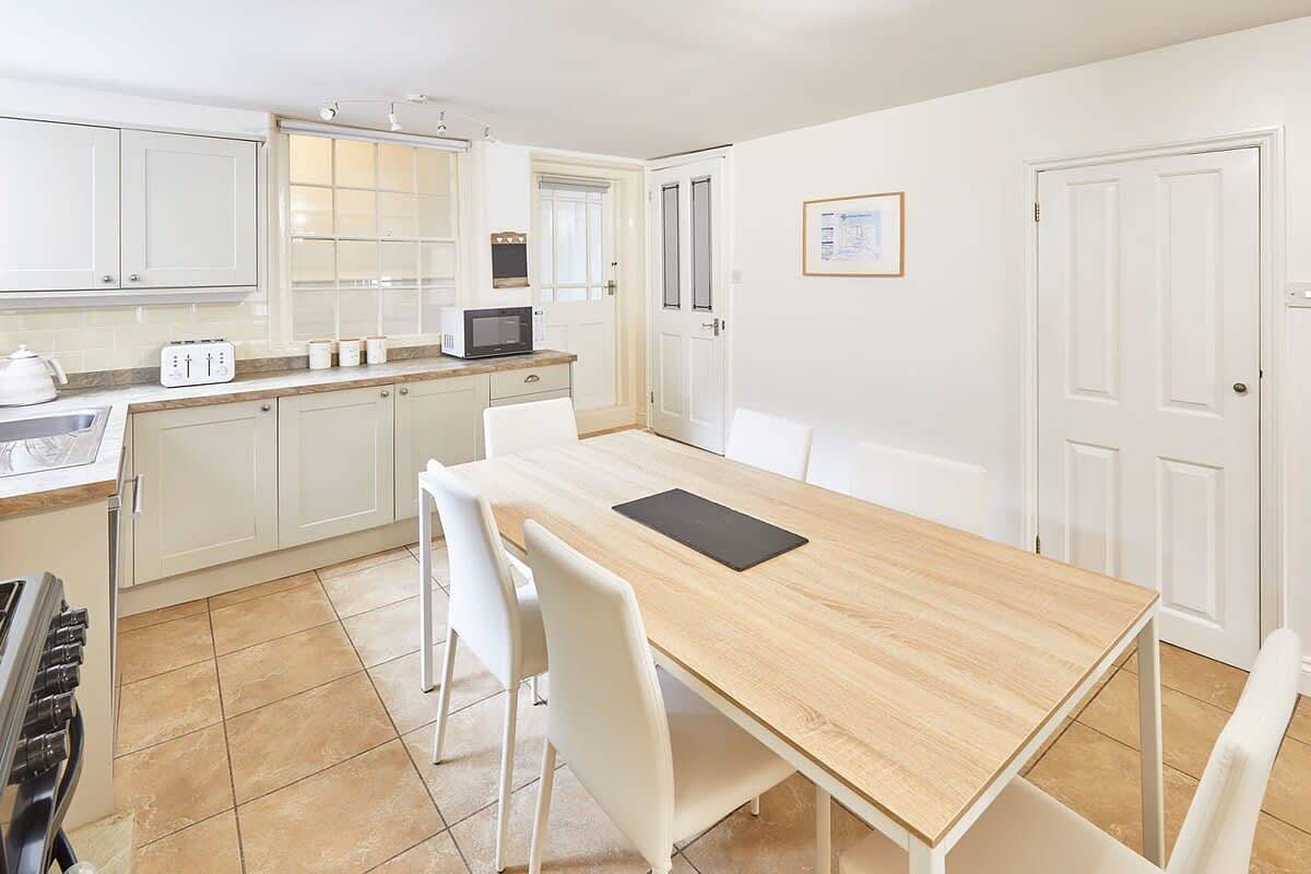 Host & Stay | Princess Place Townhouse in Whitby, North York Moors National Park
