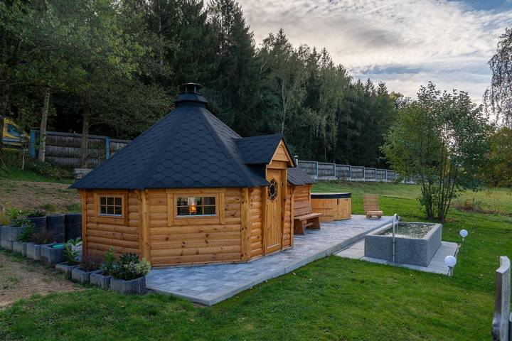 Ferienwohnung für 4 Personen, mit Balkon und Balkon/Terrasse sowie Terrasse und Garten in Teisnach