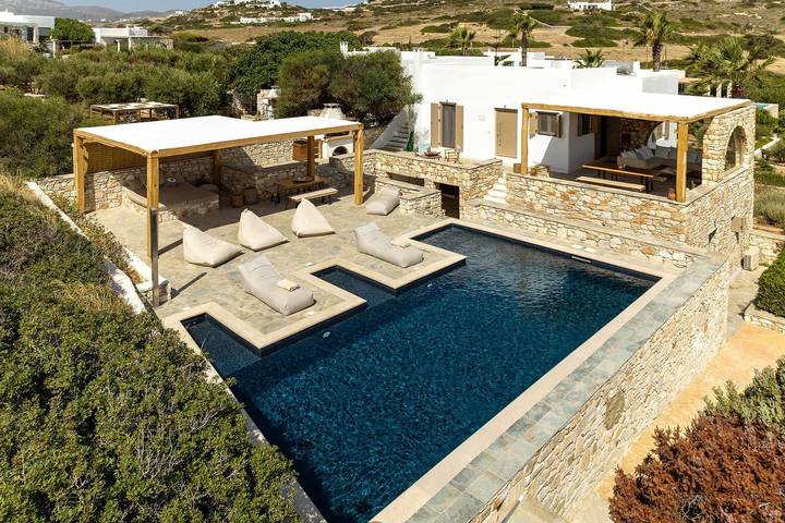 Villa pour 8 personnes, avec balcon et jardin dans Paros - 2