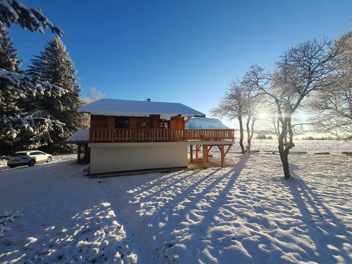 Chalet pour 10 personnes, avec balcon/terrasse et terrasse à Les Déserts - 3