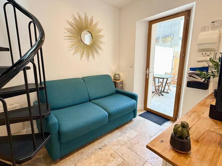 Gîte pour 4 personnes, avec balcon dans Bram