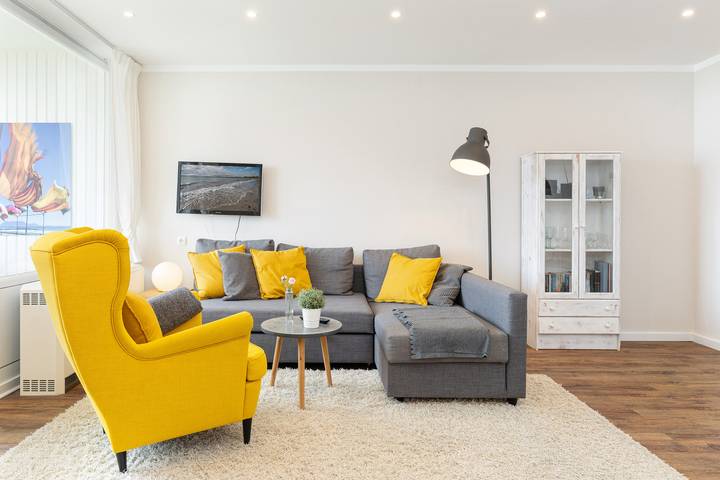 Ferienwohnung für 3 Personen, mit Balkon an der Kieler Bucht - 2