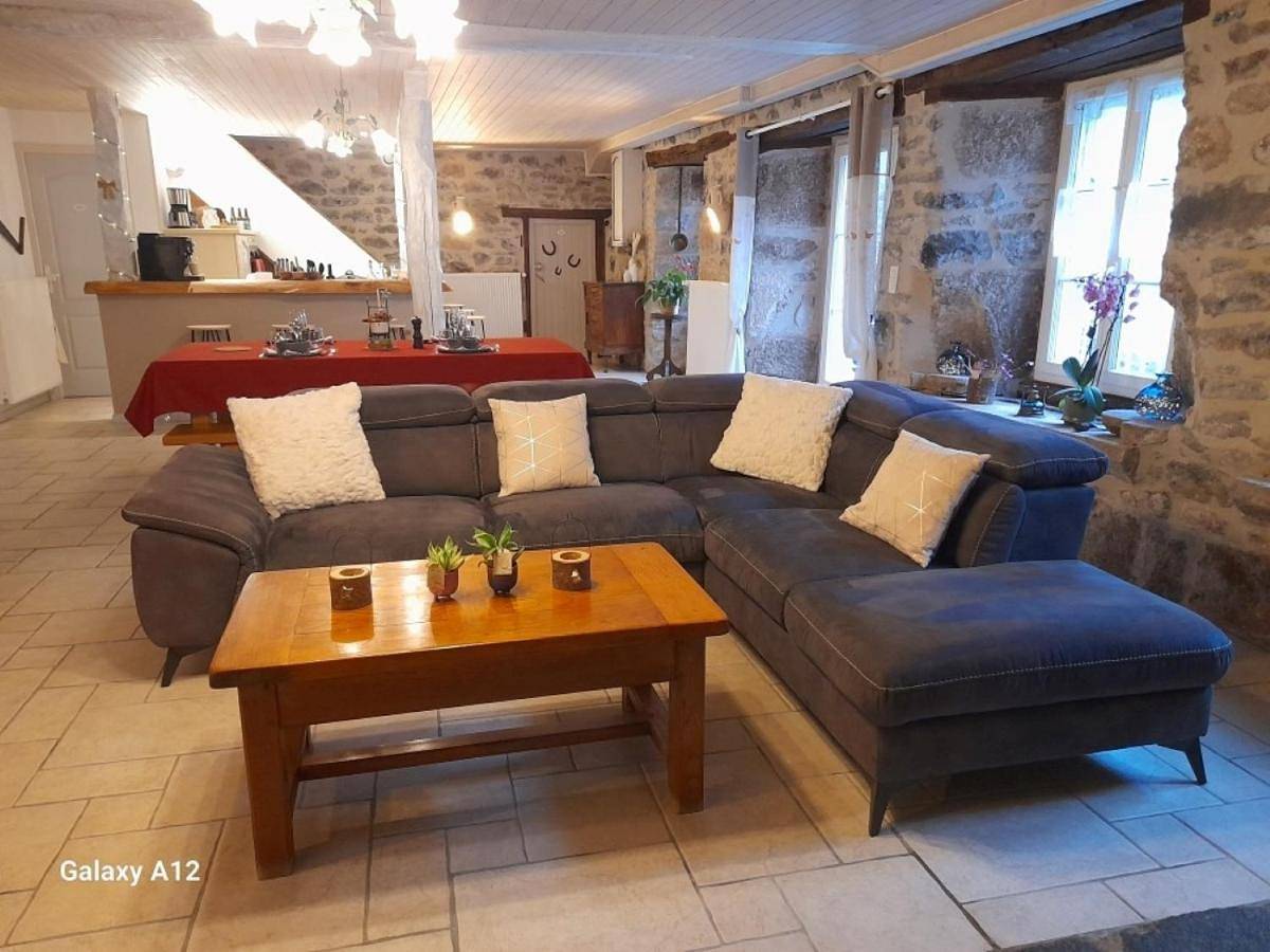 La Longère - Chambres et table d'hôtes in Alpuech, Argences en Aubrac