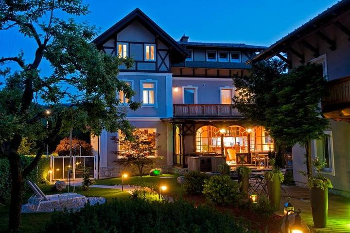 Appartamento per 2 persone, con Idromassaggio e Terrazza nonché Giardino e Piscina a Bled