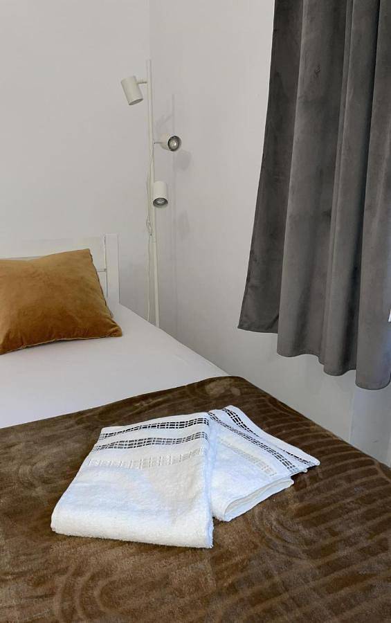 Appartement de vacances pour 2 personnes, avec jardin ainsi que terrasse et vue