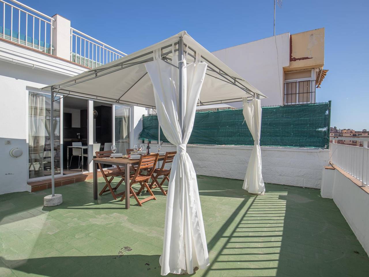 Appartamento intero, Appartamento vacanze per 8 persone con terrazza in Malaga Centro, Malaga