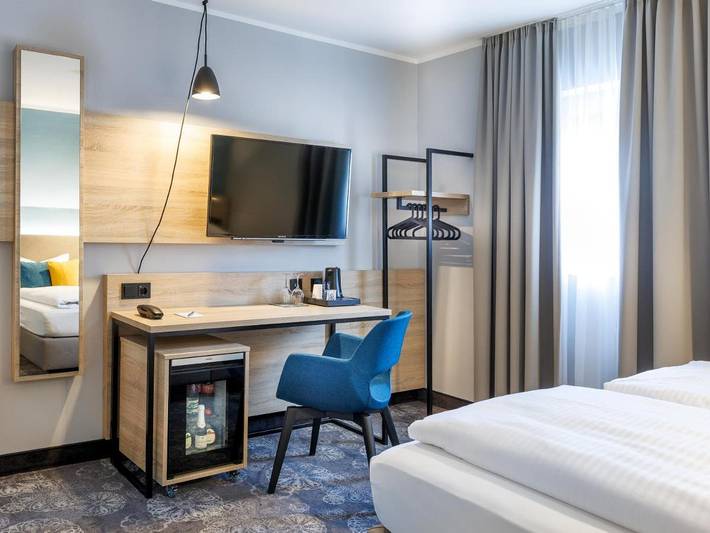 Hotel für 3 Personen, mit Terrasse und Garten sowie Pool und Sauna in Kulmbach - 2