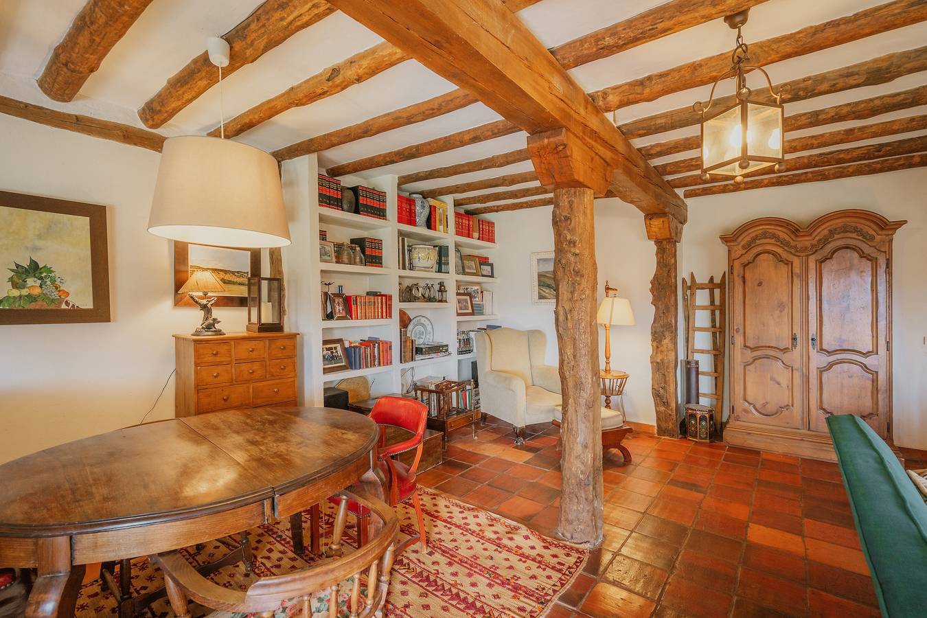 Holiday Home 'La Casa Del Herrero' with Mountain View, Private Garden and Wi-Fi in Requijada, Santiuste de Pedraza