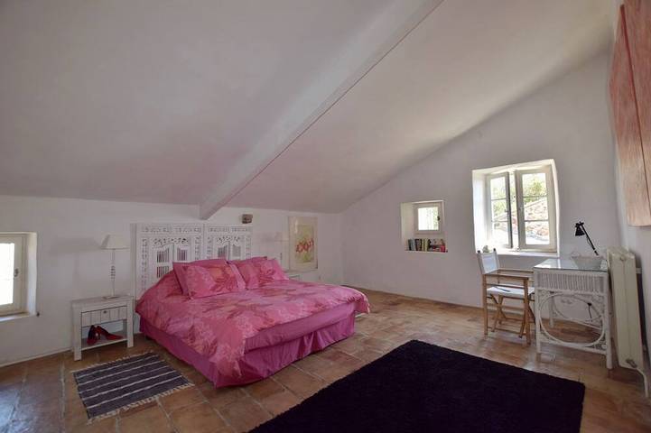 Gîte pour 12 personnes, avec piscine et jardin à La Capelle-et-Masmolène - 2