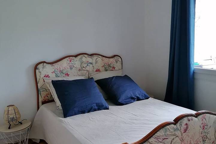 Gîte pour 4 personnes, avec terrasse et jardin à Châteauneuf-les-Bains - 2