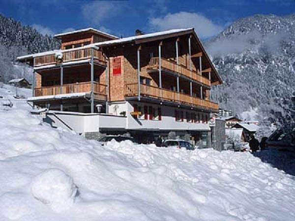 Gîte pour 6 personnes, avec jacuzzi ainsi que sauna et terrasse à Brand - 2