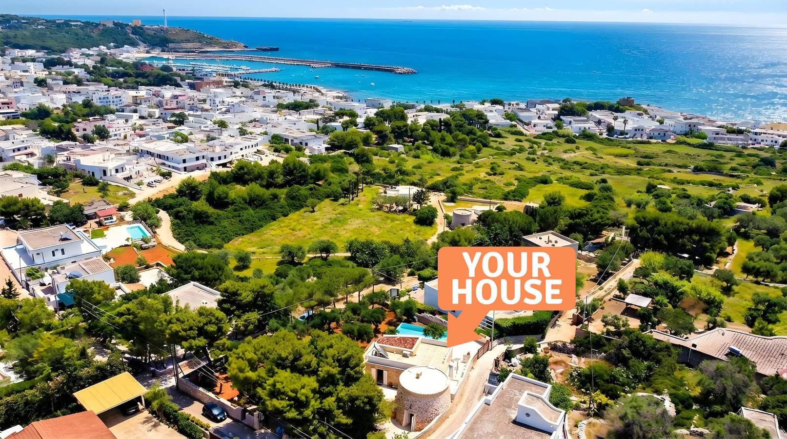 Villa in pietra con piscina a Leuca, 950m dal mare in Leuca, Castrignano del Capo