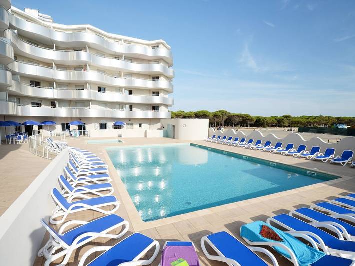 Ferienwohnung für 6 Personen, mit Balkon und Pool sowie Sauna in Le Barcarès