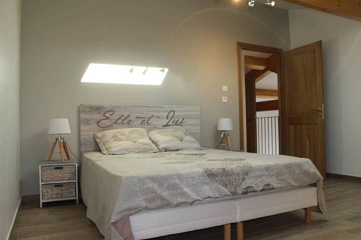 Location de vacances pour 6 personnes, avec terrasse et jardin à Roquevaire - 3