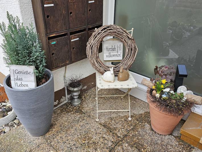 Ganze Ferienwohnung, Waldnest - nid dans la forêt - Appartement/Fewo, Dusche, Wc, 1 Schlafraum in Fischbach bei Dahn, Landkreis Südwestpfalz