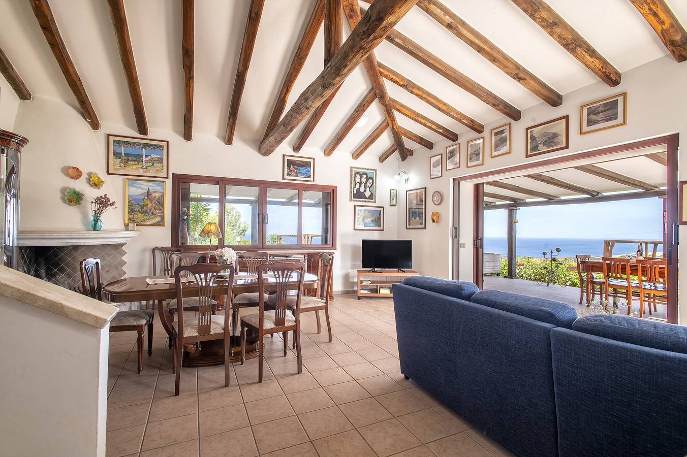 Villa 'Patrizia' con vistas al mar, Wi-Fi y aire acondicionado in Castelsardo, Provincia de Sassari
