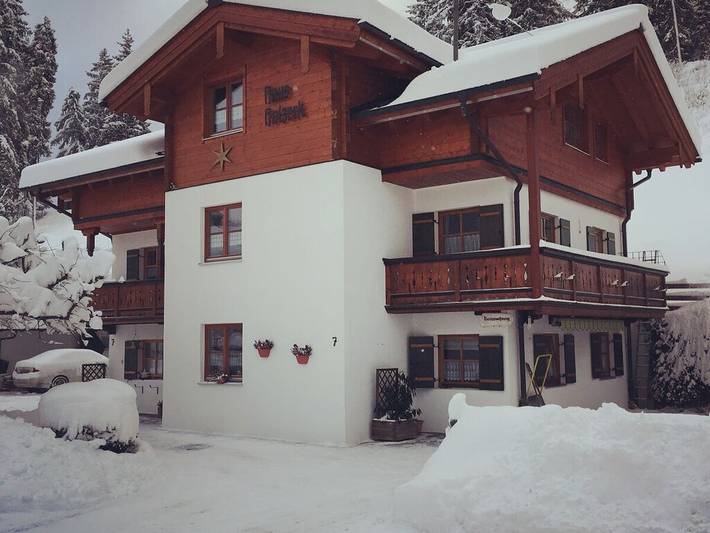 Ferienhaus für 2 Personen, mit Balkon in Schönau am Königssee