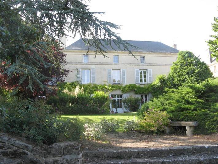 Chambre d’hôte pour 2 personnes, avec Terrasse et Jacuzzi ainsi que Jardin et Vue