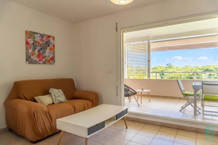 Gîte pour 4 personnes, avec terrasse et vue dans Plage de Bois Jolan - 2