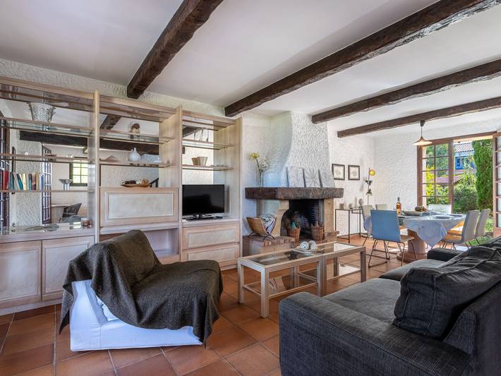 Location de vacances pour 6 personnes, avec terrasse et jardin à Six-Fours-les-Plages - 3