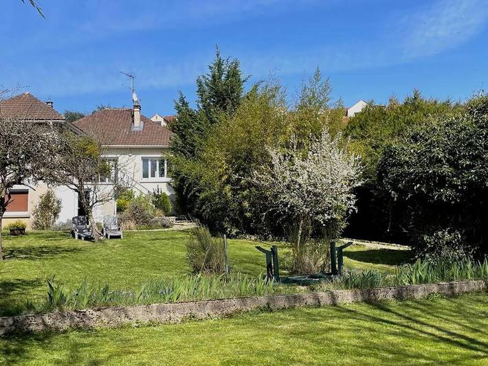 Villa pour 7 personnes, avec jardin ainsi que vue et balcon