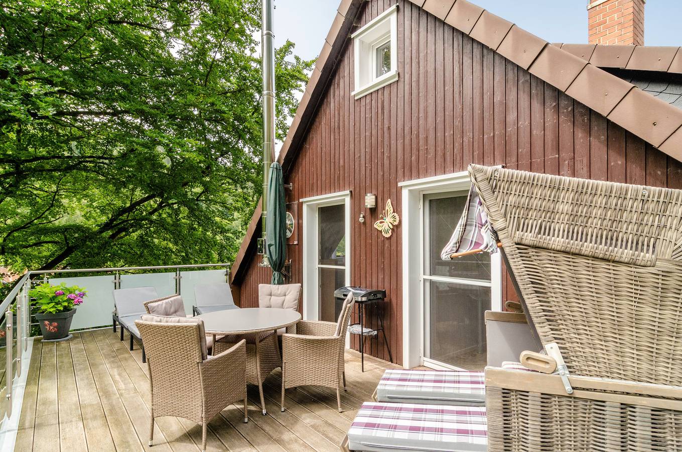 Ganze Wohnung, Modernes Apartment in Traumlage mit Bergblick, Gemeinschaftsgarten und Wi-Fi in Lautenthal, Langelsheim