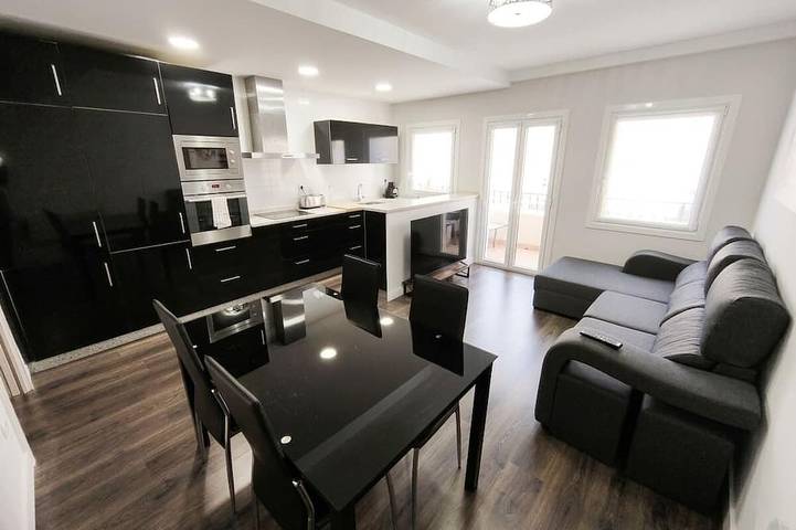 Apartamento de vacaciones para 4 personas, con balcón - 1