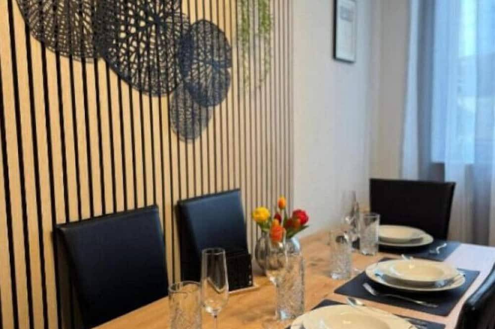 Ganze Wohnung, Family freundliche geräumige Design-Wohnung mit Balkon im Zentrum - Apolonialiving in Karlsruhe, Rheinebene