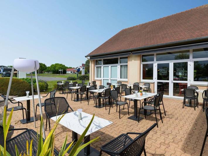 Hôtel pour 2 personnes, avec Terrasse ainsi que Jardin et Vue à Falaise (Calvados) - 4