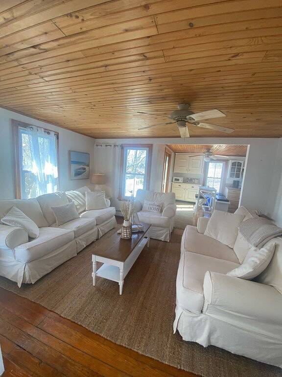 Cape May Bungalow - Iconic Washington St - Bike to Beach in Cape May, Cape May County