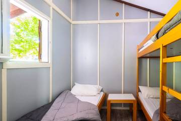 Chalet pour 5 Personnes dans Saint-Jean-du-Bruel, Parc national des Cévennes, Photo 3