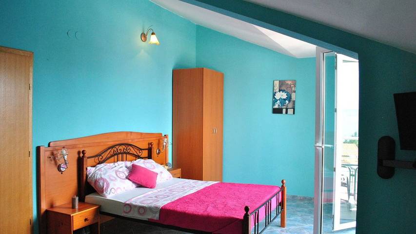 Ferienwohnung für 3 Personen, mit Balkon in Starigrad Paklenica - 3