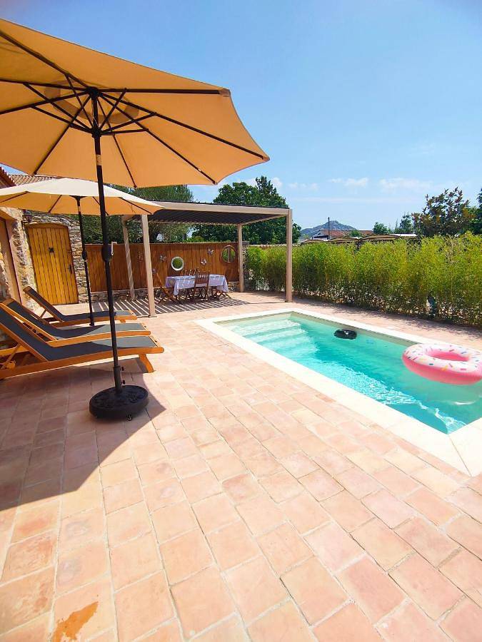 Villa pour 4 personnes, avec Terrasse et Piscine à La Crau