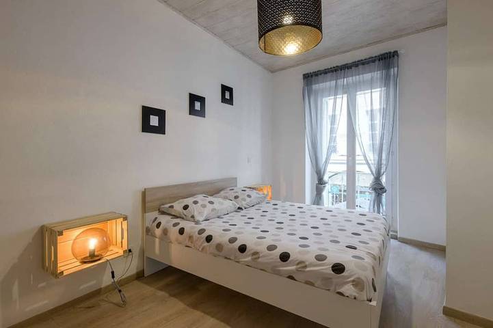 Gîte pour 8 personnes, avec terrasse à Le Puy-en-Velay - 2