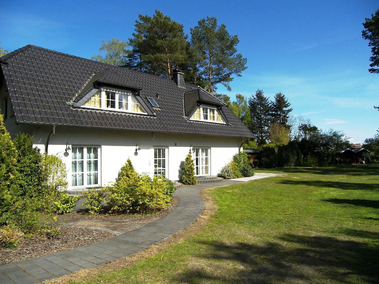 Ganze Ferienwohnung, Ads-Ferienwohnungen **ca. 20 Gehminuten zum Ostseestrand** in Loddin, Bernsteinbäder