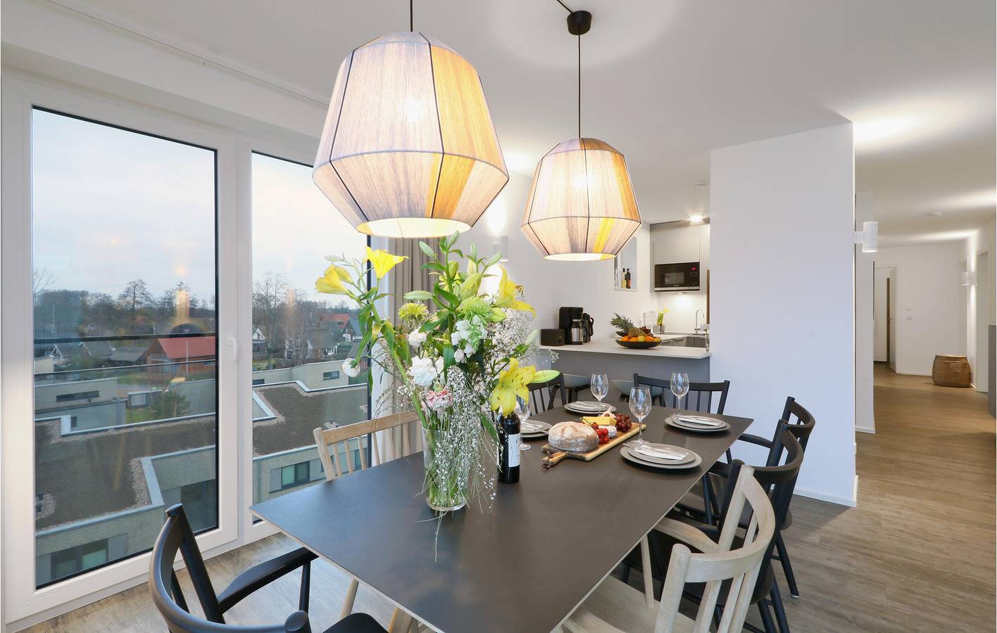 Ganze Ferienwohnung, Charmante 102m² Wohnung - Parkplatz, Terrasse, Internet - Nähe Restaurants, Fluss & Stadtzentrum in Marissa Ferienpark, Lembruch
