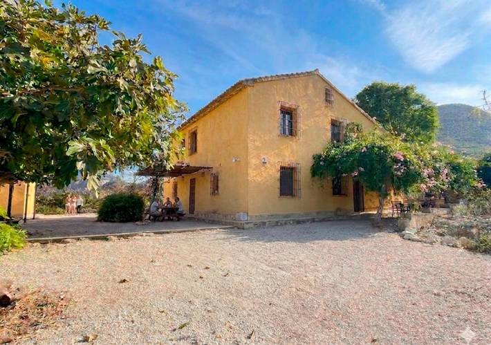 Casa rural para 16 personas, con Terraza y Jardín además de Piscina y Vistas en Archena - 2