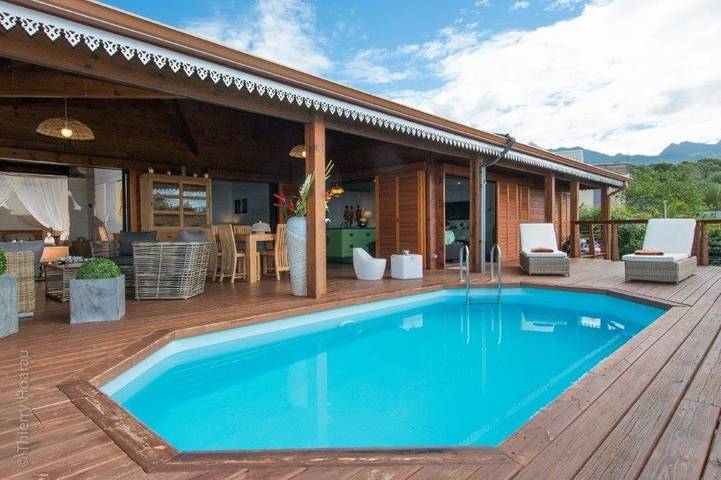 Villa für 8 Personen, mit Ausblick und Pool sowie Garten - 1